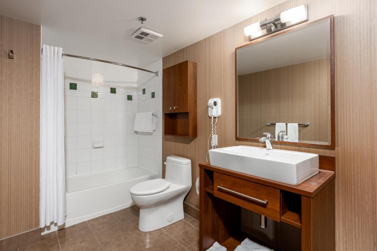 La Tour Des Voyageurs II Hotell Mont-Tremblant Eksteriør bilde