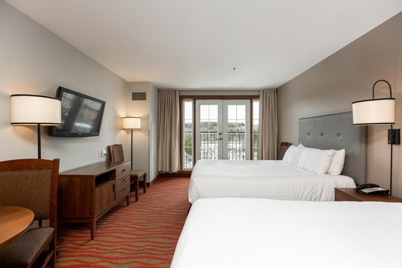 La Tour Des Voyageurs II Hotell Mont-Tremblant Eksteriør bilde