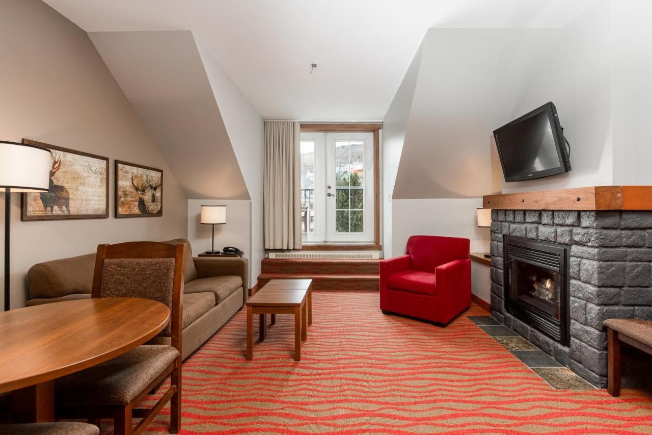 La Tour Des Voyageurs II Hotell Mont-Tremblant Eksteriør bilde